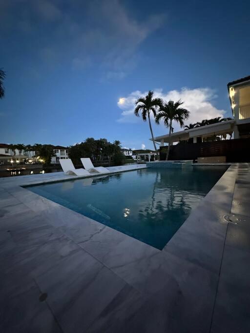 Lovers Cove Tamiami Esterno foto